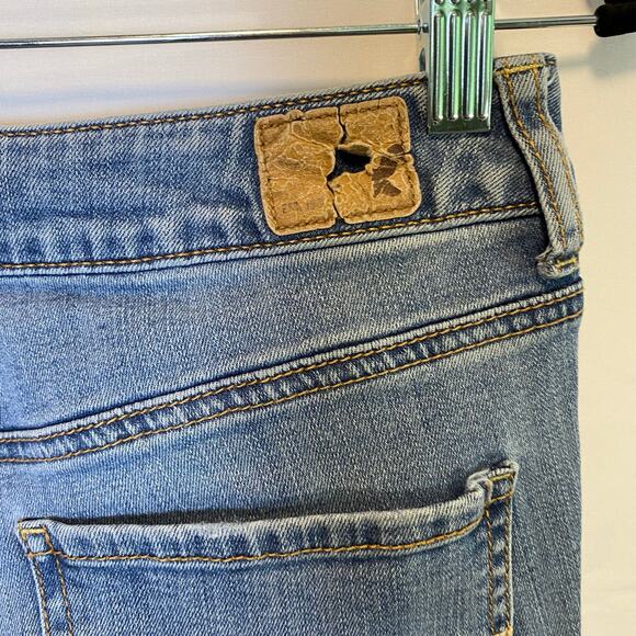 American Eagle Outfitters Women’s Size‎ 6 Hi-Rise Jeggings Light Wash - Picture 5 of 12